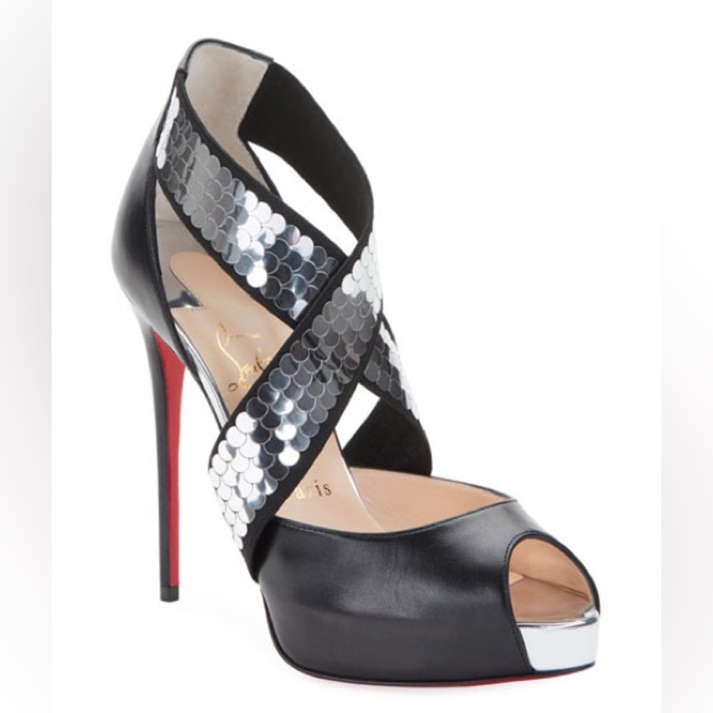 Christian Louboutin
Xiletta Disco Ball Red Sole Sandals Black Silver Sequin 38